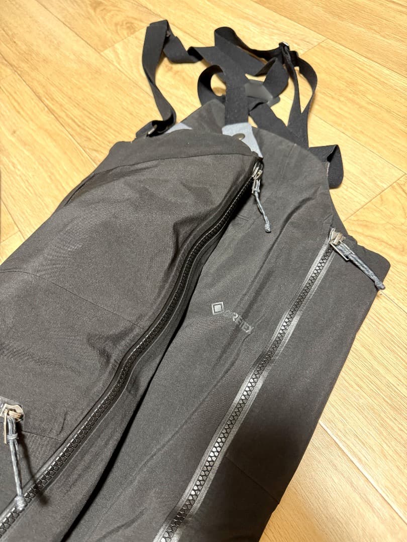 パタゴニア アントラックドビブ M ブラック 黒 ゴアテックス