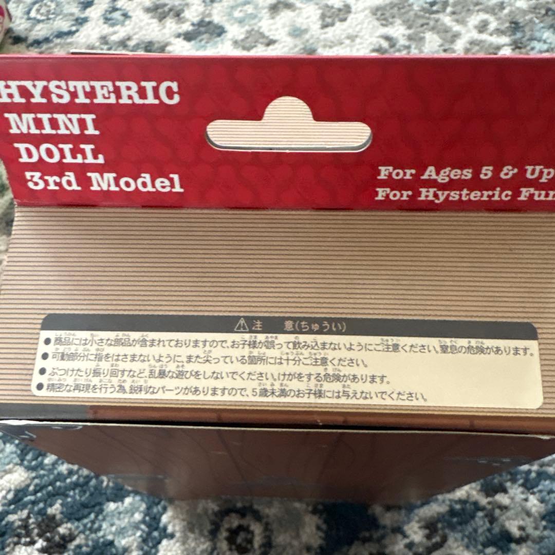 HYSTERIC MINI フィギュア　新品