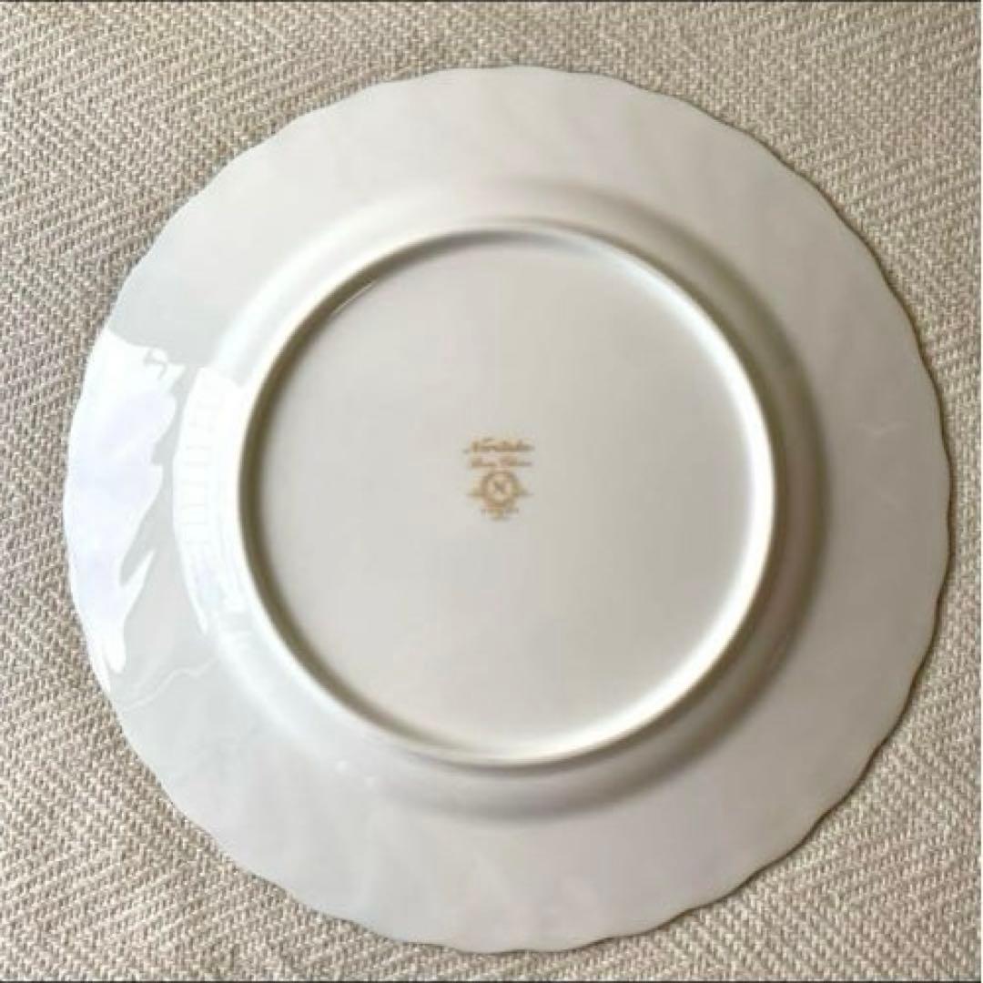 Noritake ボーンチャイナ ホワイト 銀縁 波型丸大皿 ノリタケ