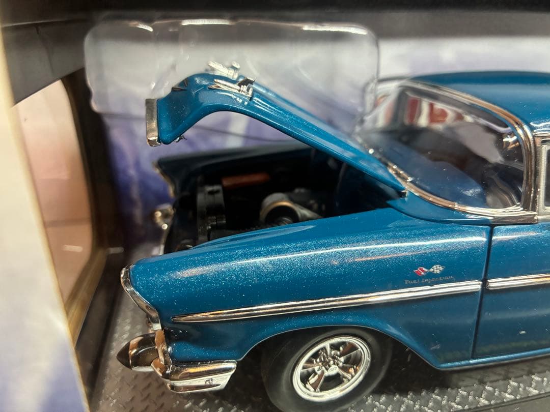 【未開封・世界5880台限定】M2マシーンズ 1/24 1957 シボレー210