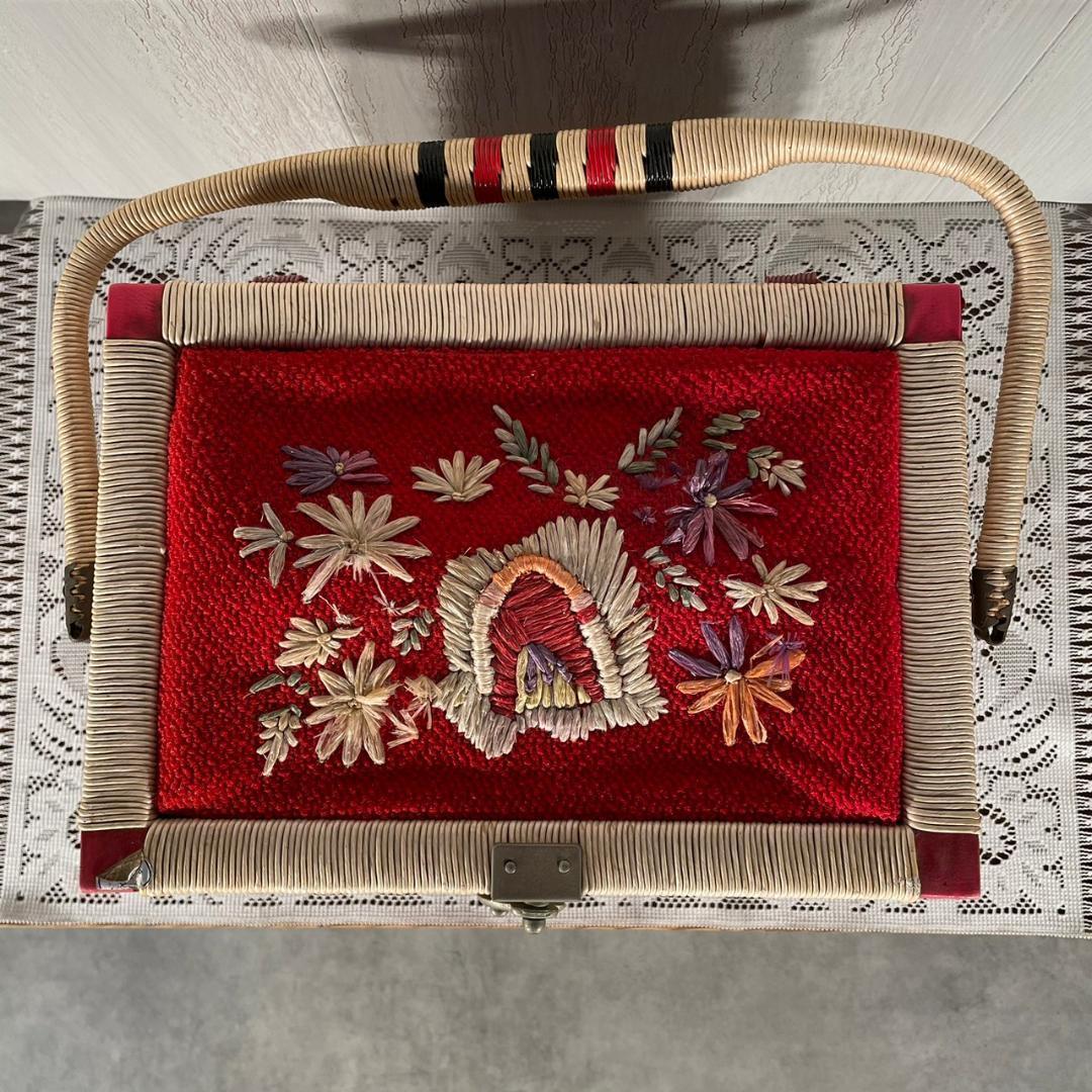 昭和レトロ 裁縫箱 刺繍 ソーイング 昭和レトロ 花柄 当時物 ヴィンテージ