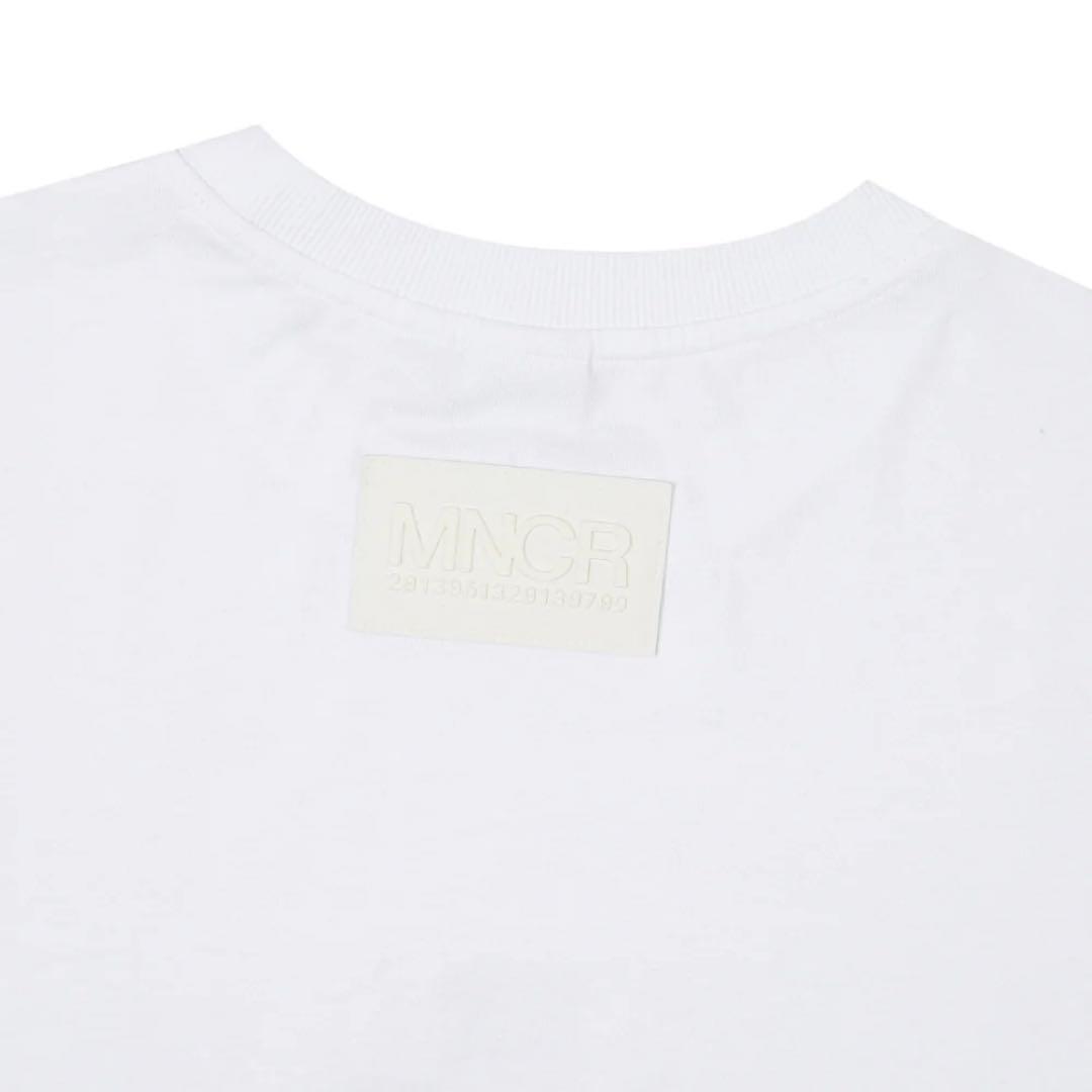BTS ポップアップMONOCHROME Tシャツ　Mサイズ