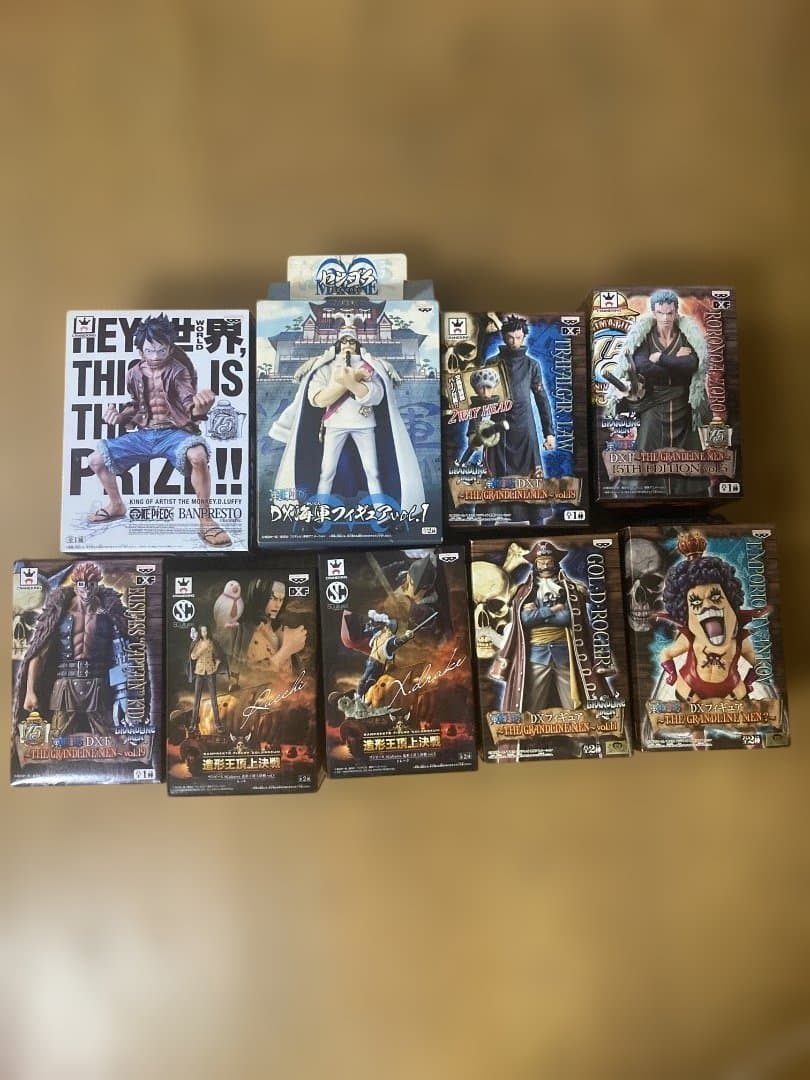 ワンピース フィギュア9体まとめ売り ルフィ ゾロ ロー 他