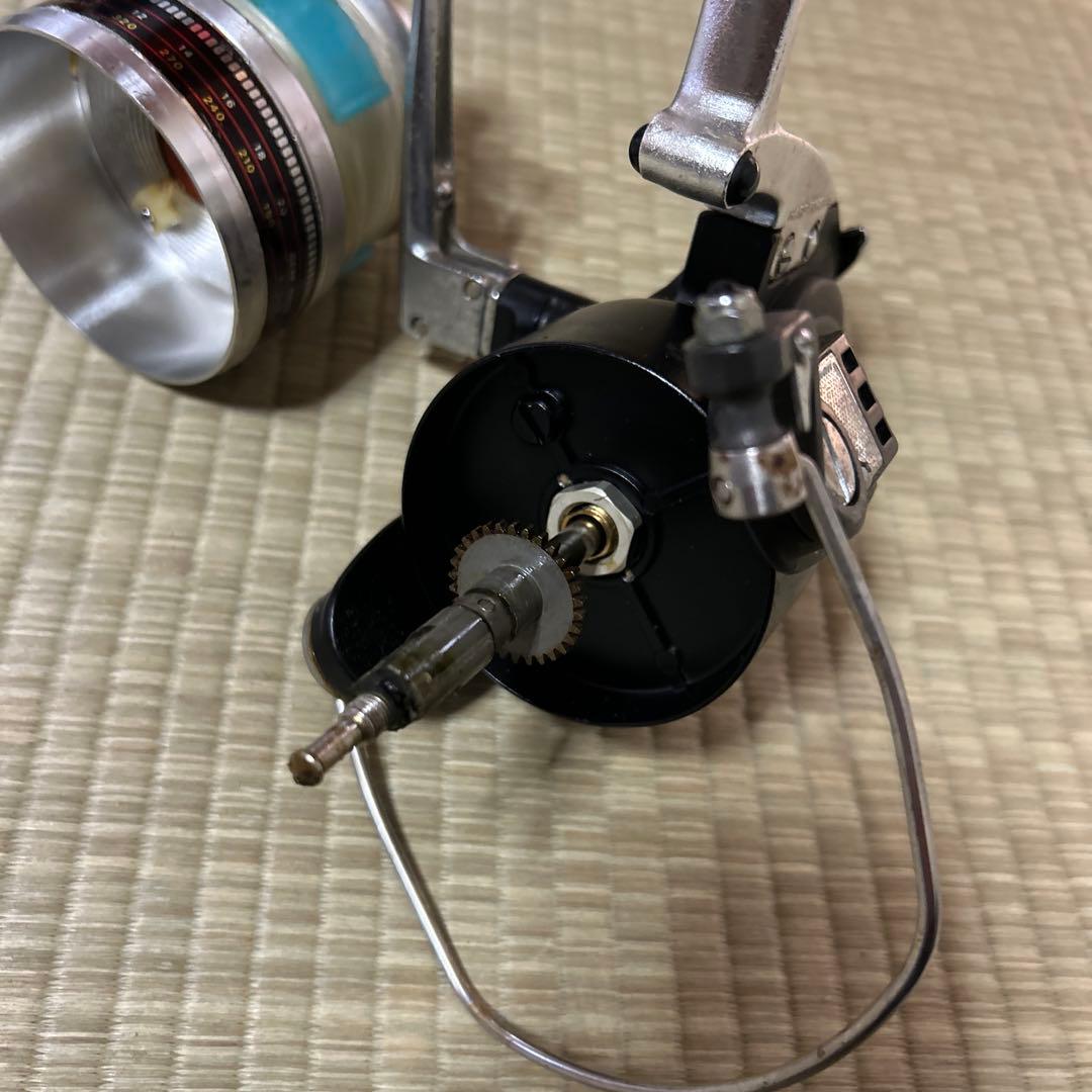 オリムピック　V I T A L 9000 大型リール