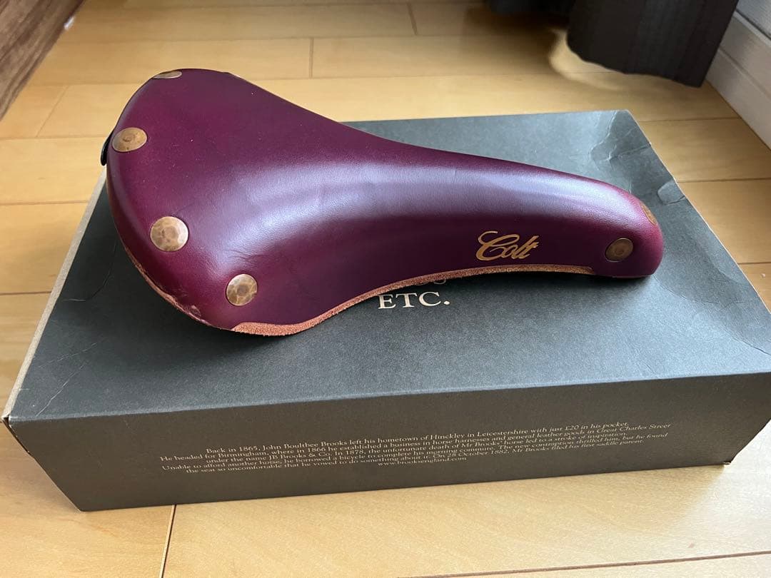 BROOKS サドル　COLT バイオレット