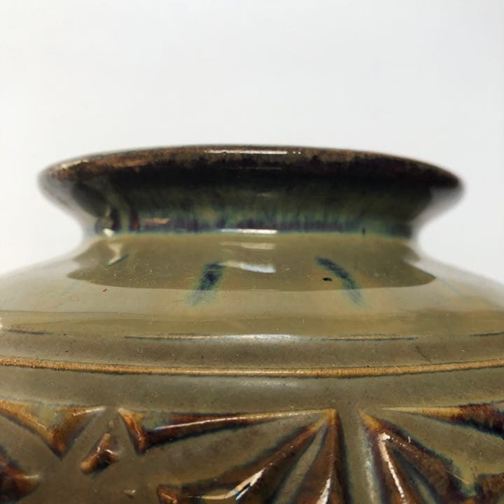 vintage 文様のある花器