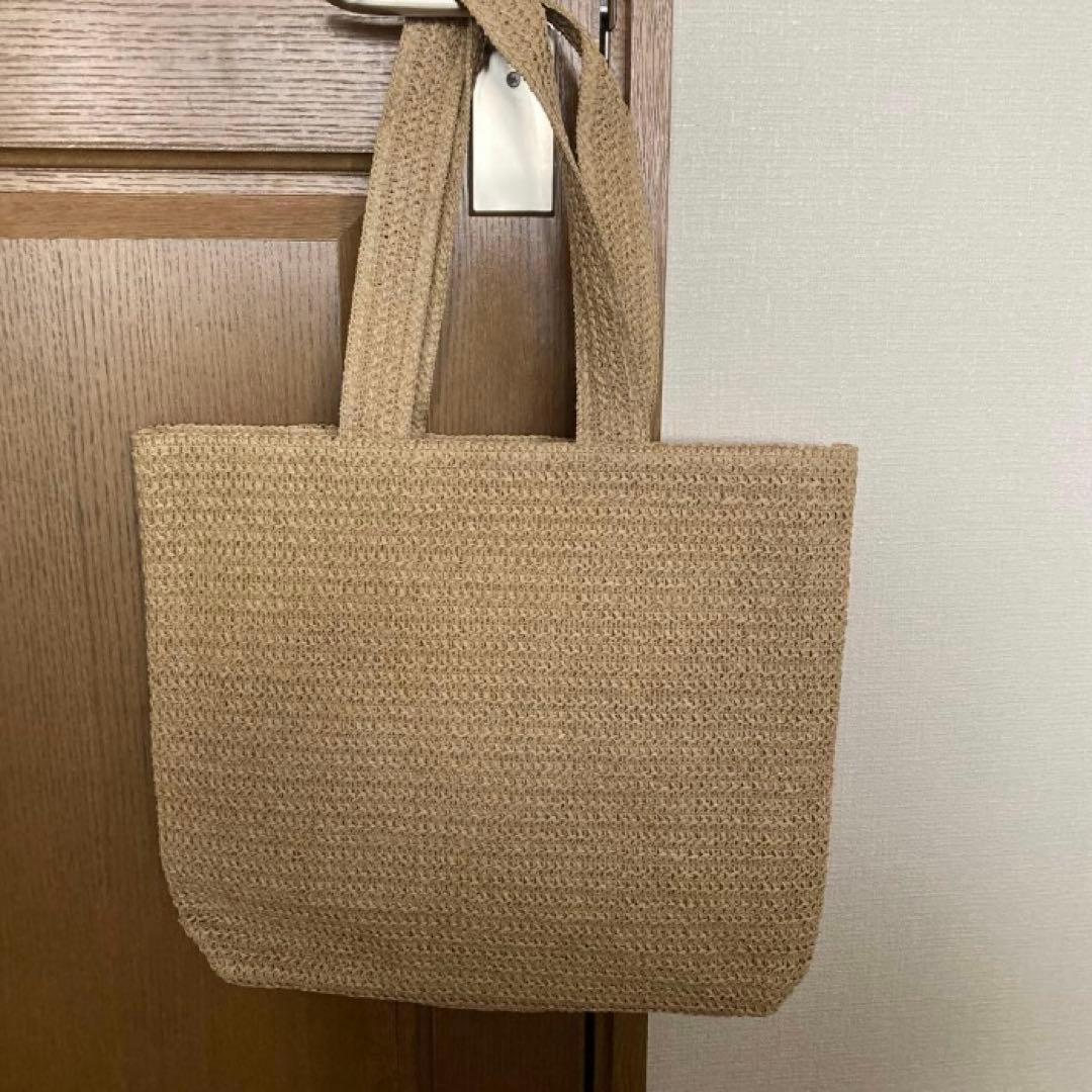 SUMMERトートバッグ　ノベルティ（大手買取店で鑑定済み）