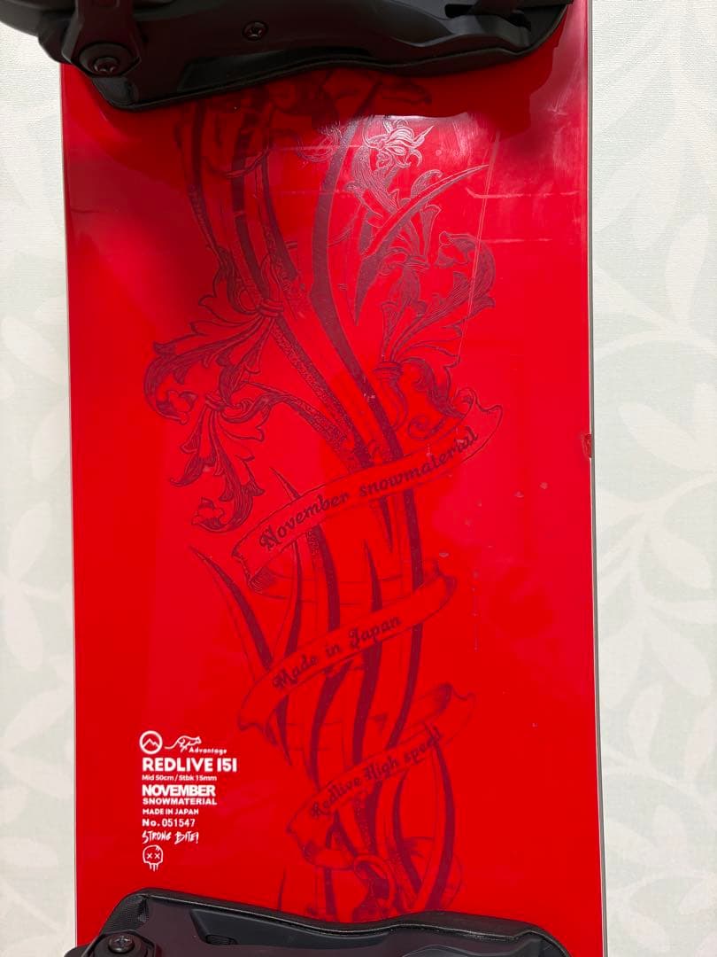 スノーボード November REDLIVE151cm