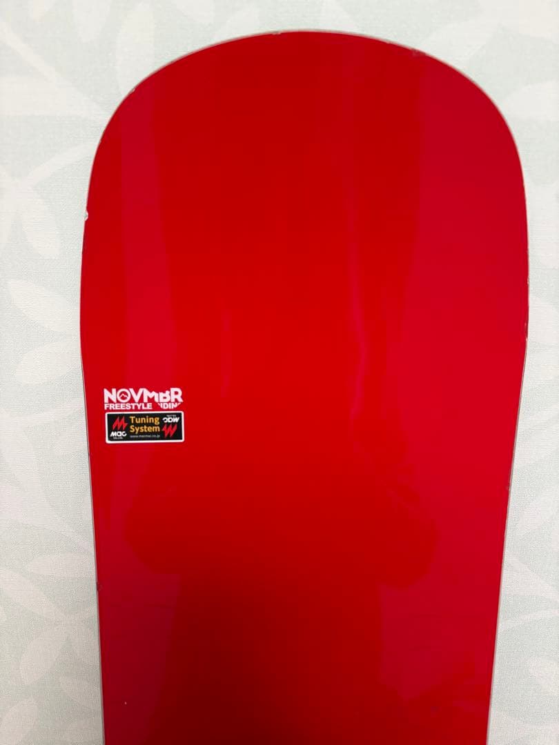 スノーボード November REDLIVE151cm