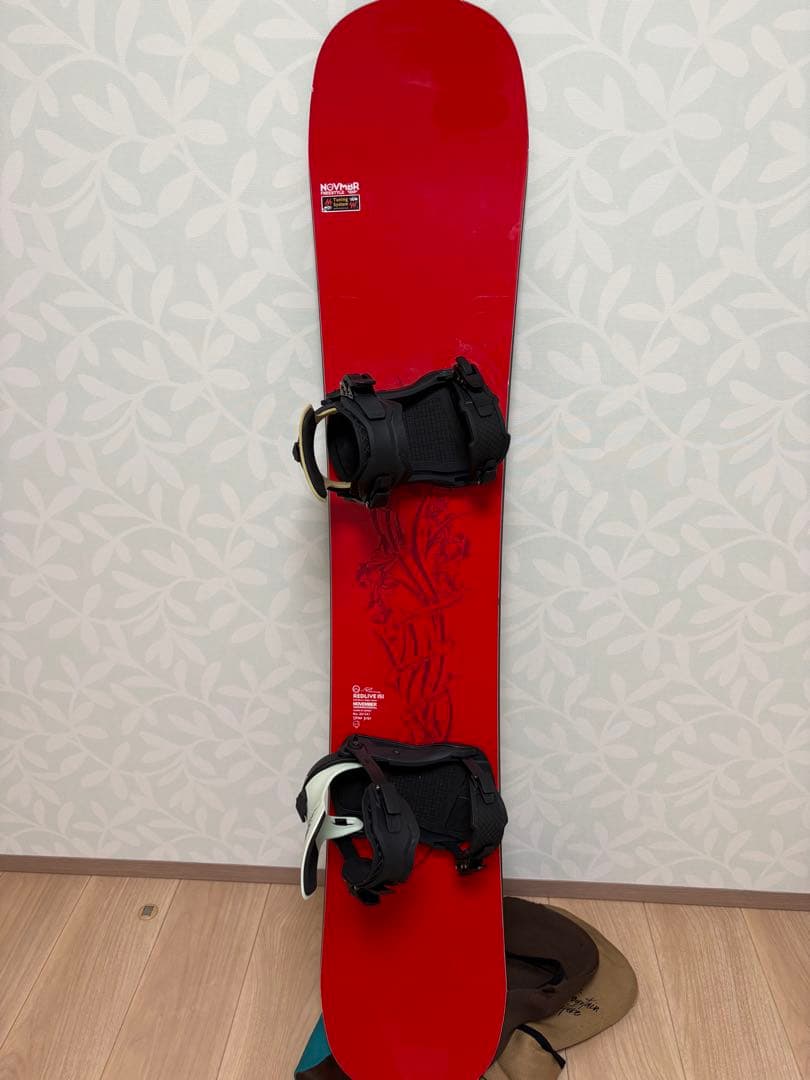 スノーボード November REDLIVE151cm