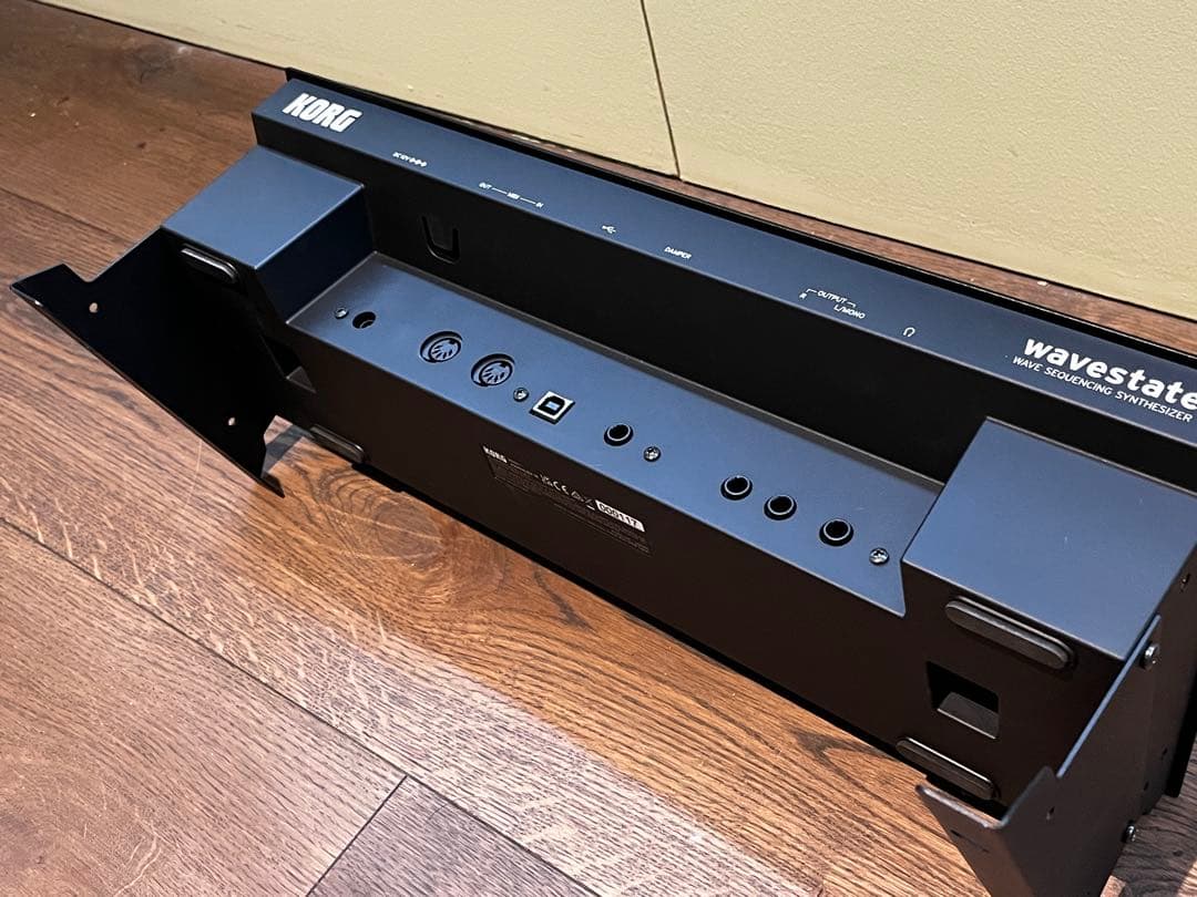 KORG wavestate module シンセサイザー 美品　元箱付き