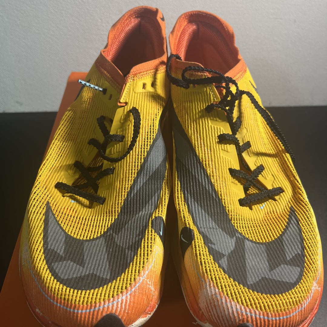 Nike ZoomX Vaporfly NEXT% 2 イエロー/オレンジ