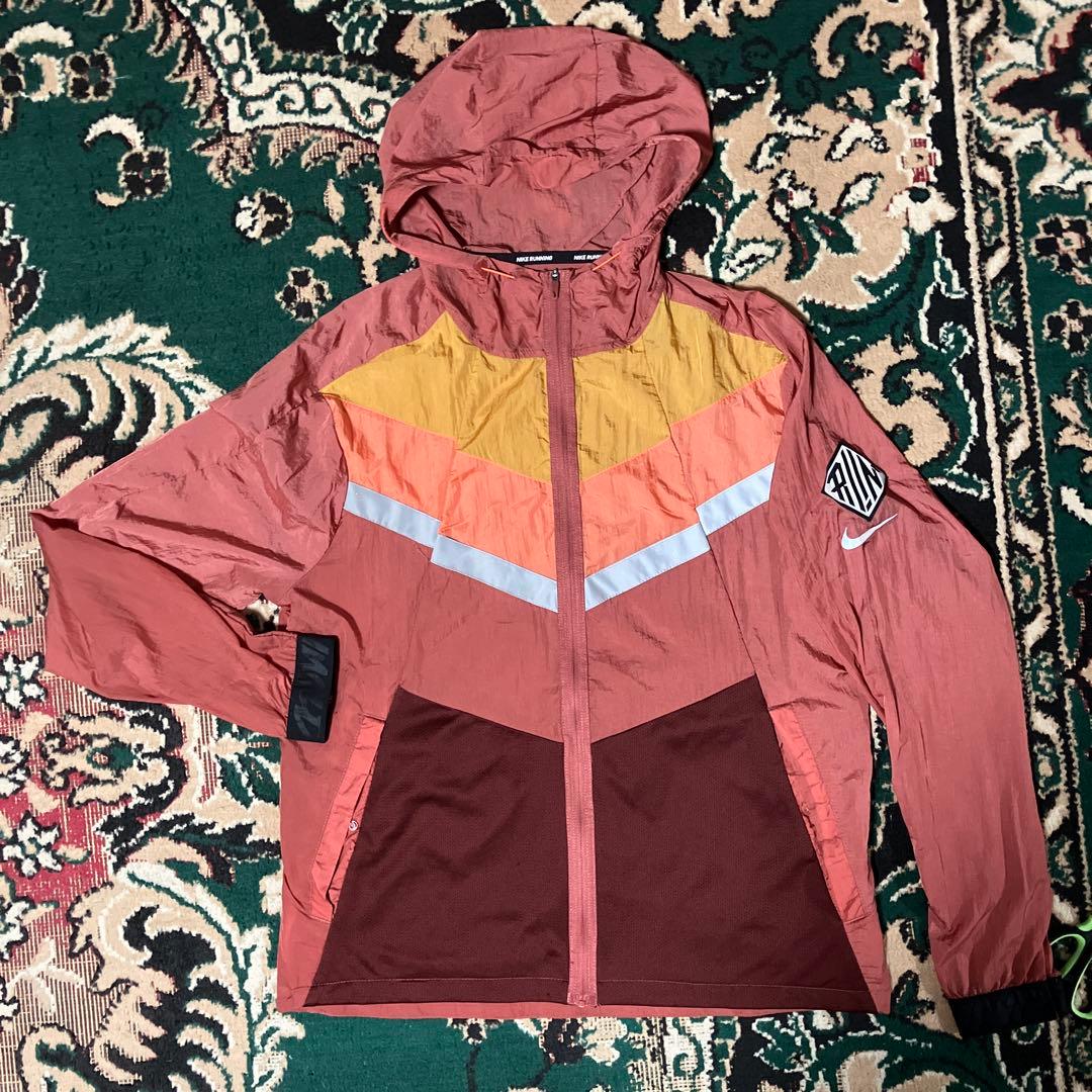 NIKE ナイキ　ワイルドラン ウィンドランナー ランニングジャケット
