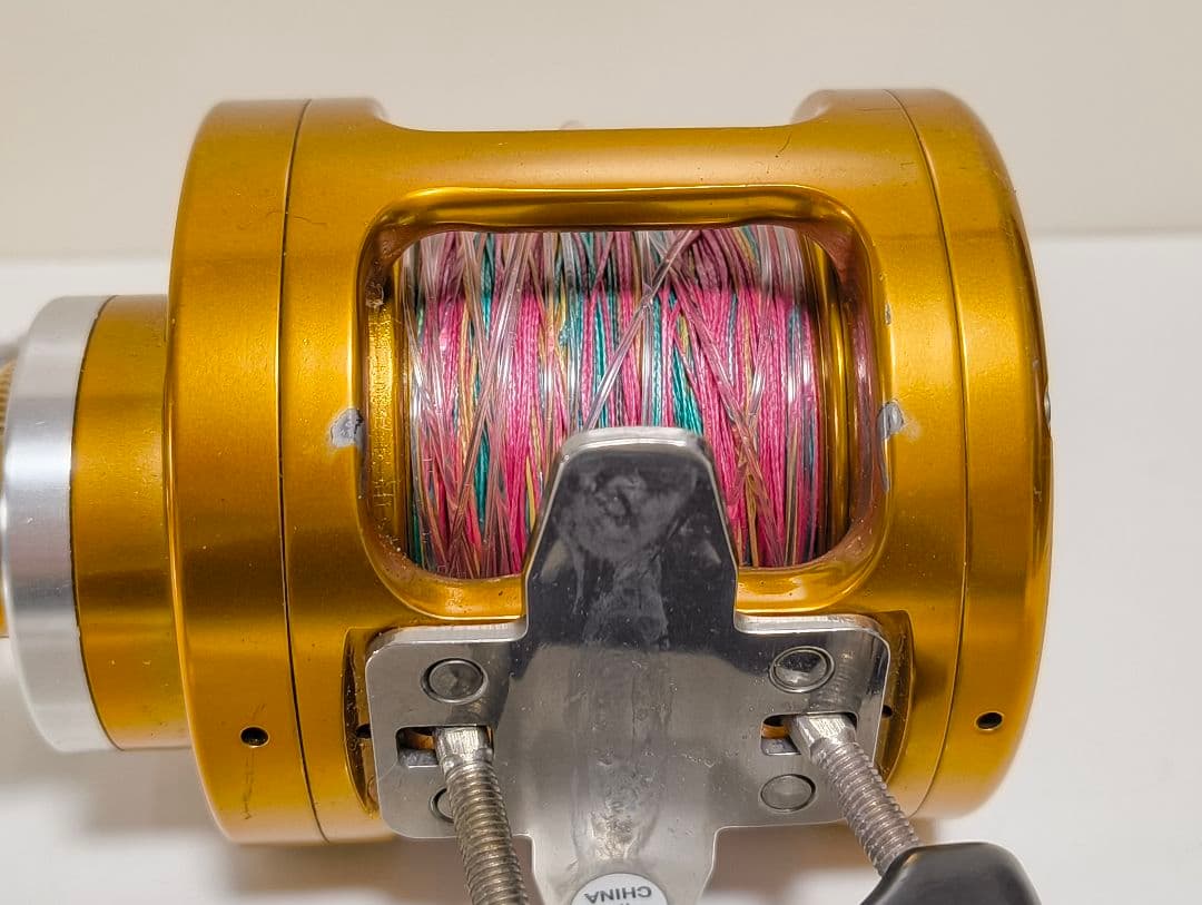 TICA TEAM ST-12 両軸リール