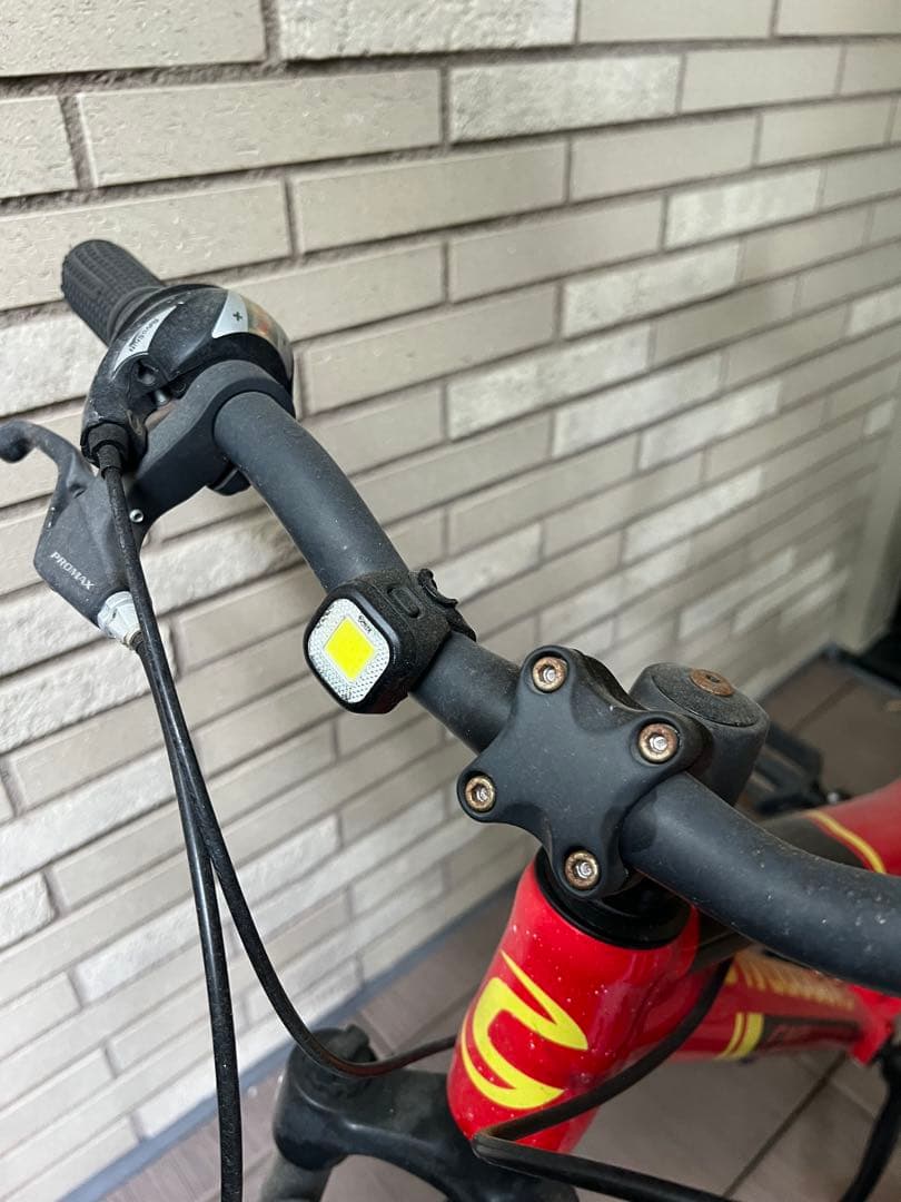 Cannondale 子供用マウンテンバイク 赤