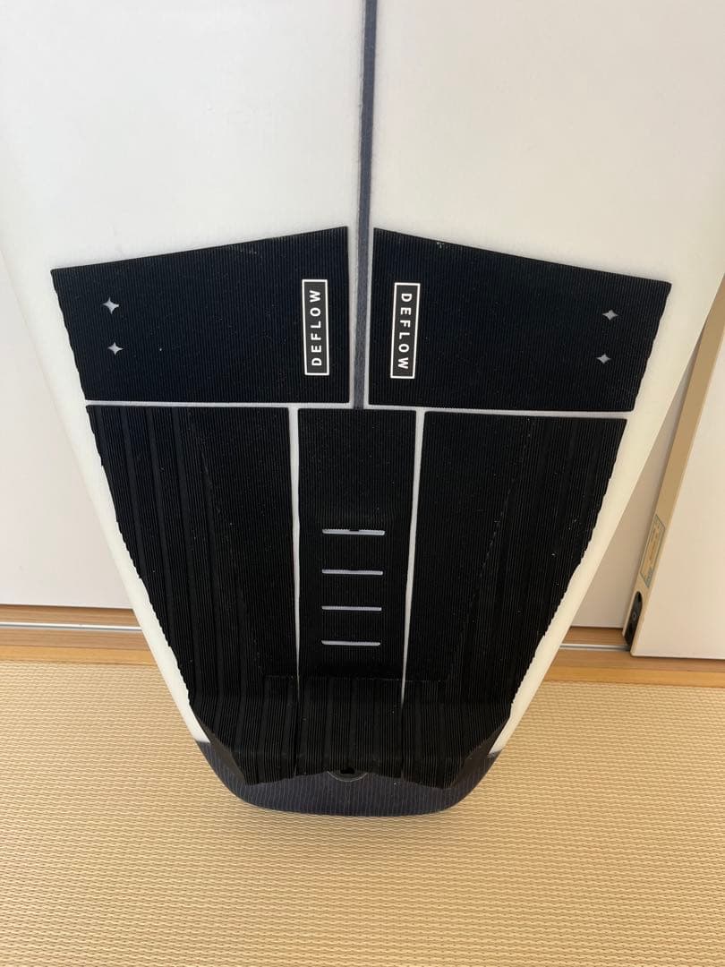 【超美品】送料込HFB P3 EPS 5.11サーフボード FCS2