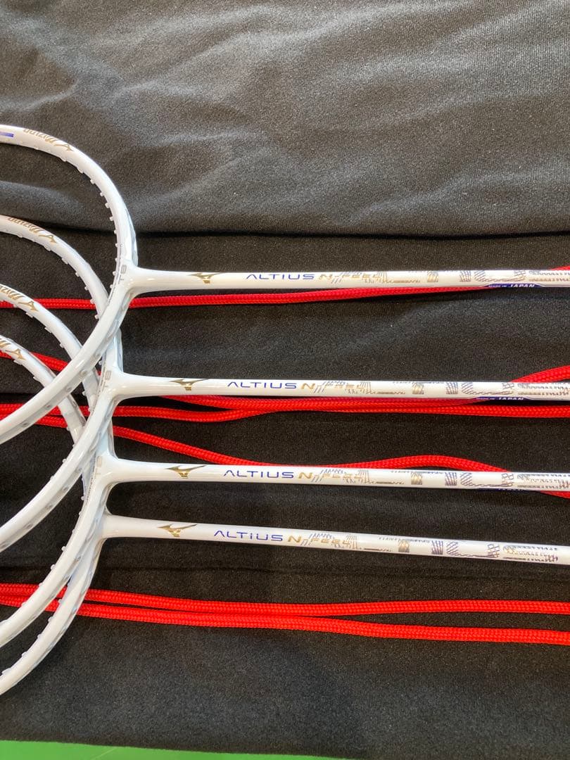ミズノバドミントンラケット アルティウス N-FEEL ALTIUS 4本セット
