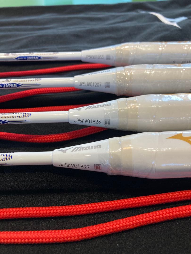 ミズノバドミントンラケット アルティウス N-FEEL ALTIUS 4本セット