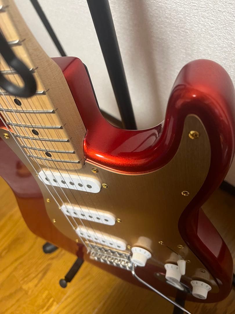 fender hommage ストラトキャスター SSS バッカスボディ