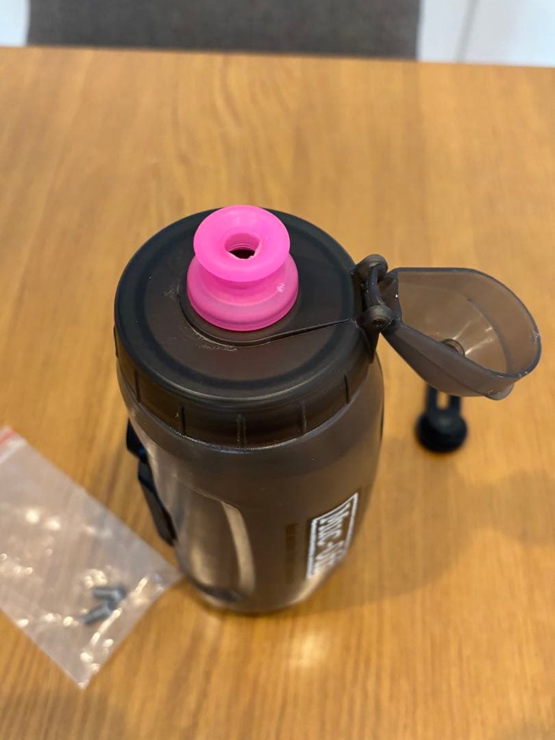 FIDLOCK Muc Off ウォーターボトル 数量限定品