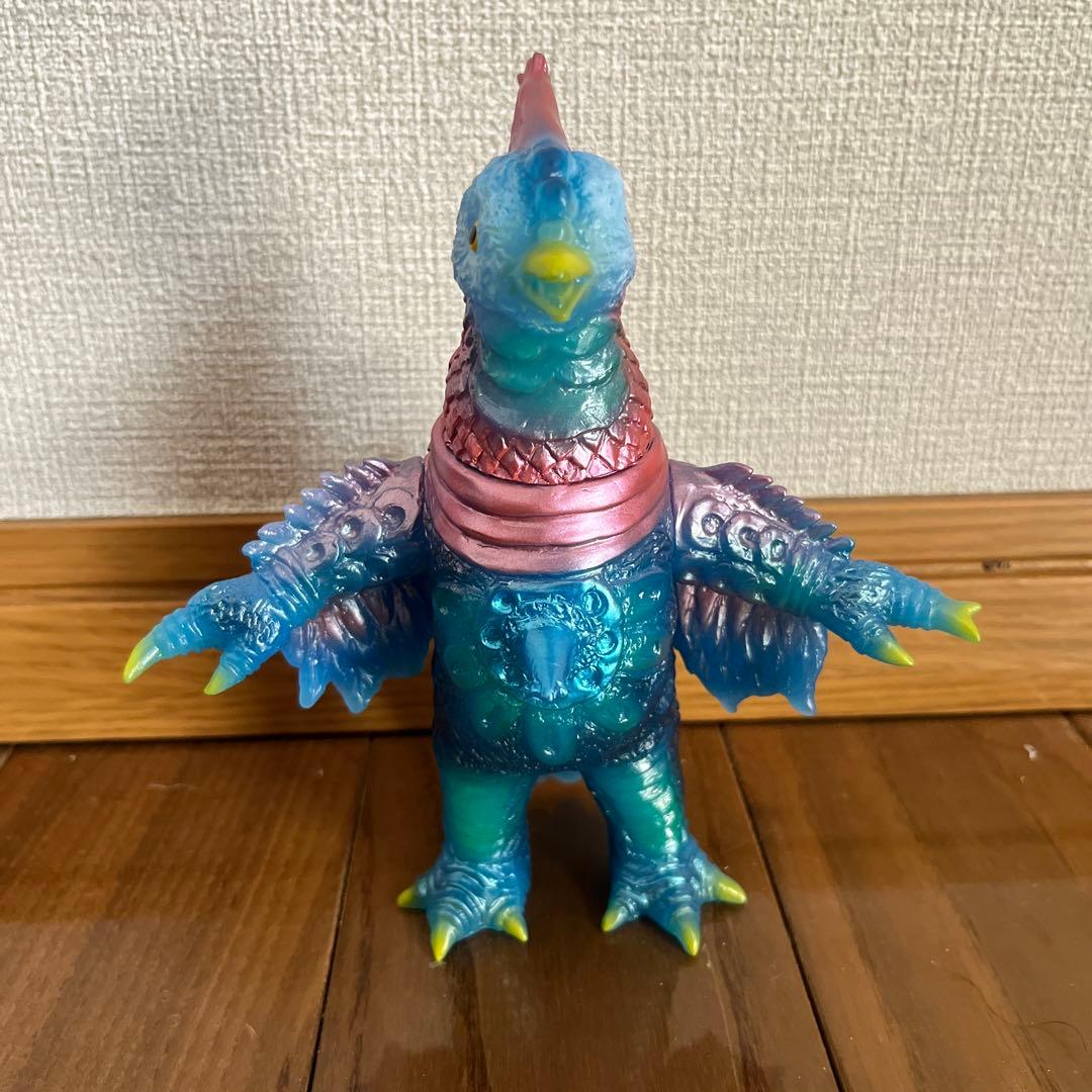 ヤモマーク　ブラックピジョン　怪獣　ブルー