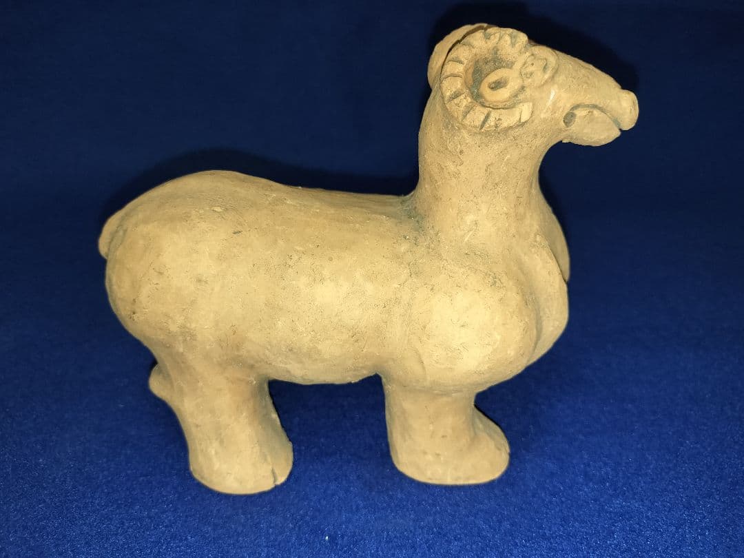 古代のロマン　土偶　土器　羊土偶　宇宙人土偶　考古学者のロマン　複製