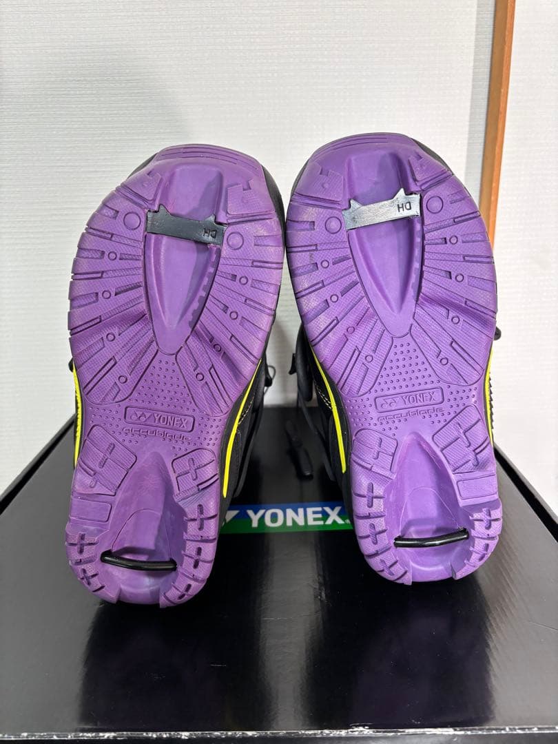 新品　YONEX AERIO アキュブレイドブーツ