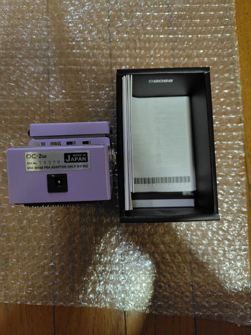 BOSS DC-2w ギターエフェクター 紫