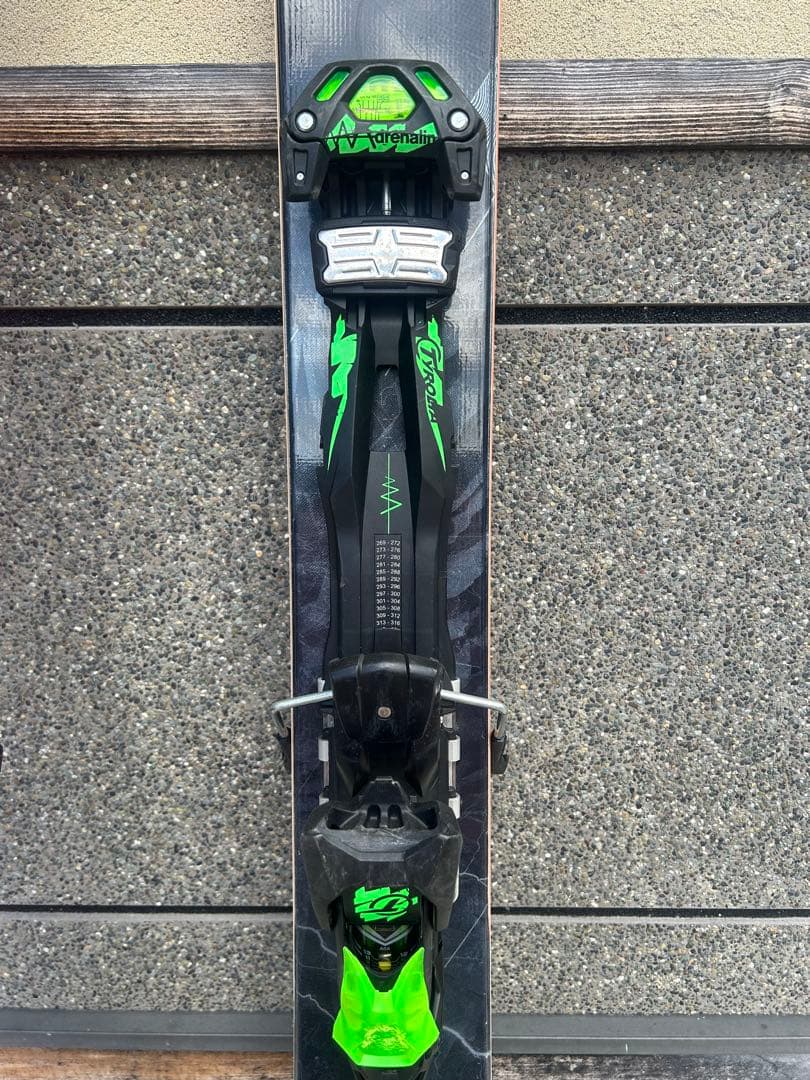 早い者勝ち！ Atomic 117 スキー板 バインディング付き　186cm
