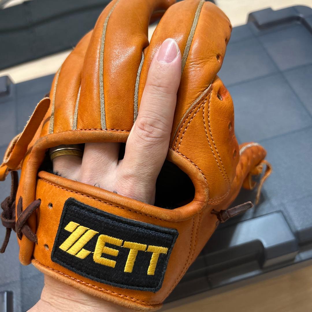 ZETT プロステイタス軟式内野