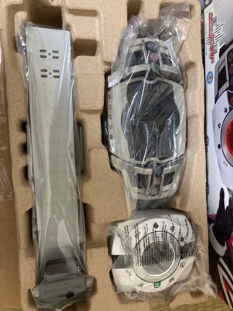 ほぼ未使用　DXディケイドライバー　仮面ライダーディケイド