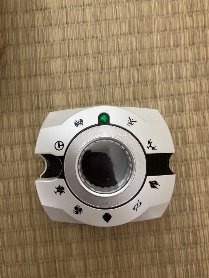 ほぼ未使用　DXディケイドライバー　仮面ライダーディケイド