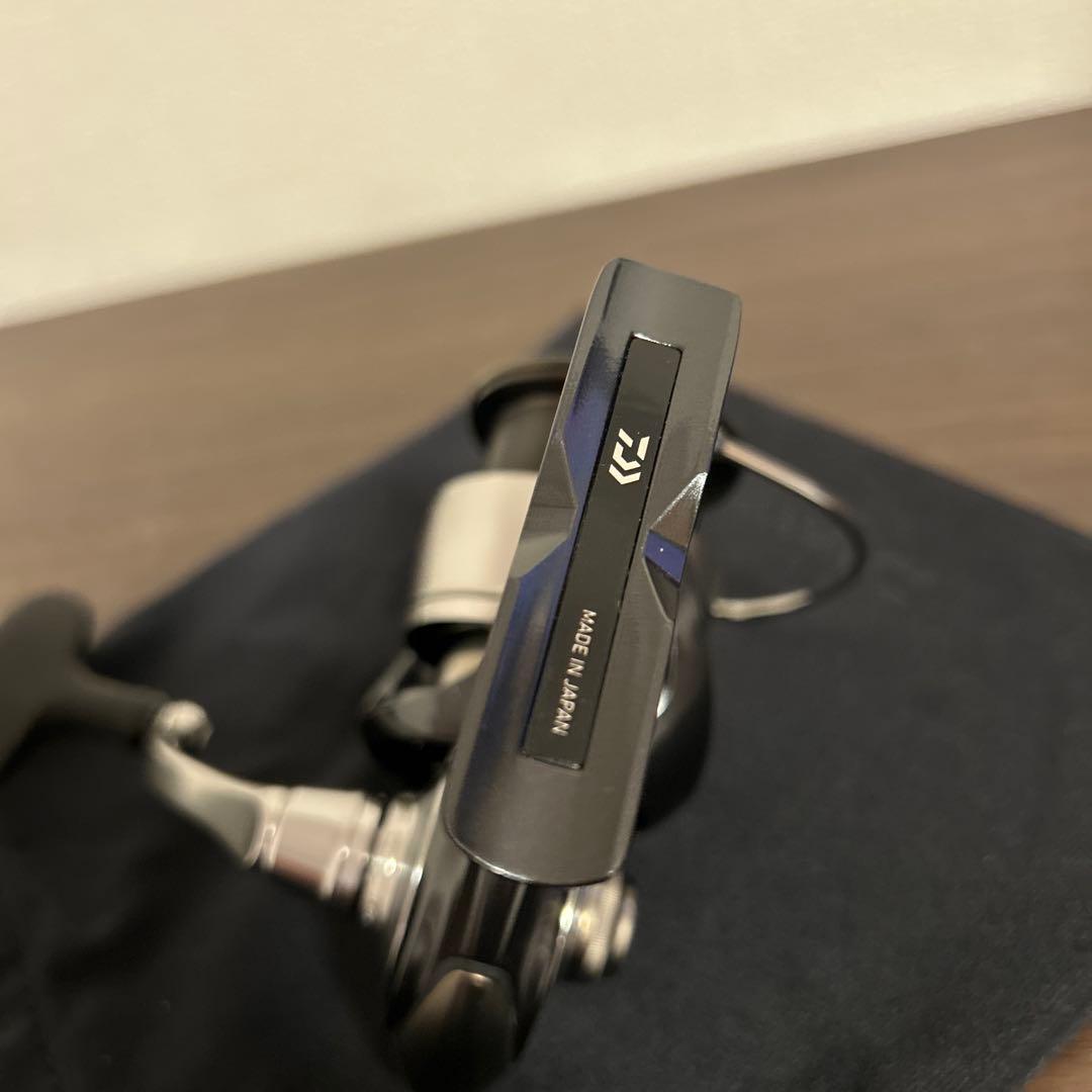 美品 24セルテート LT3000-CH ダイワ　スピニングリール