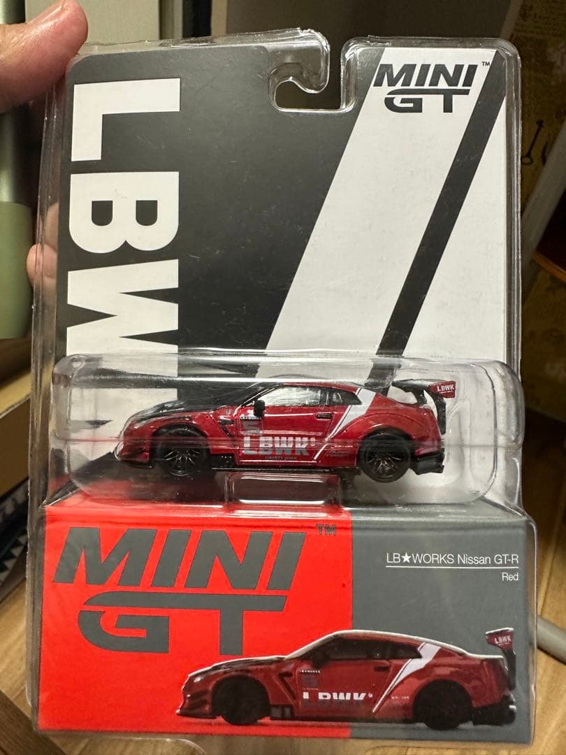 MINI GT LB★WORKS Nissan GT-R 赤 1/64