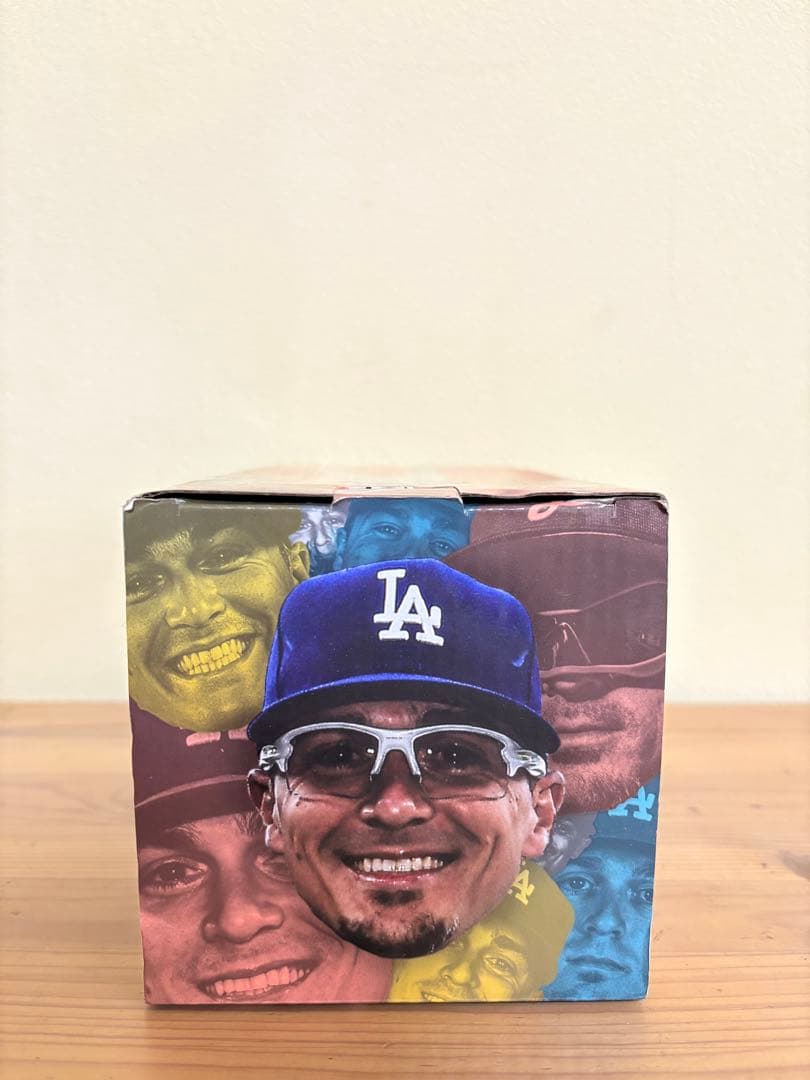 ドジャース　キケヘルナンデス　ボブルヘッド