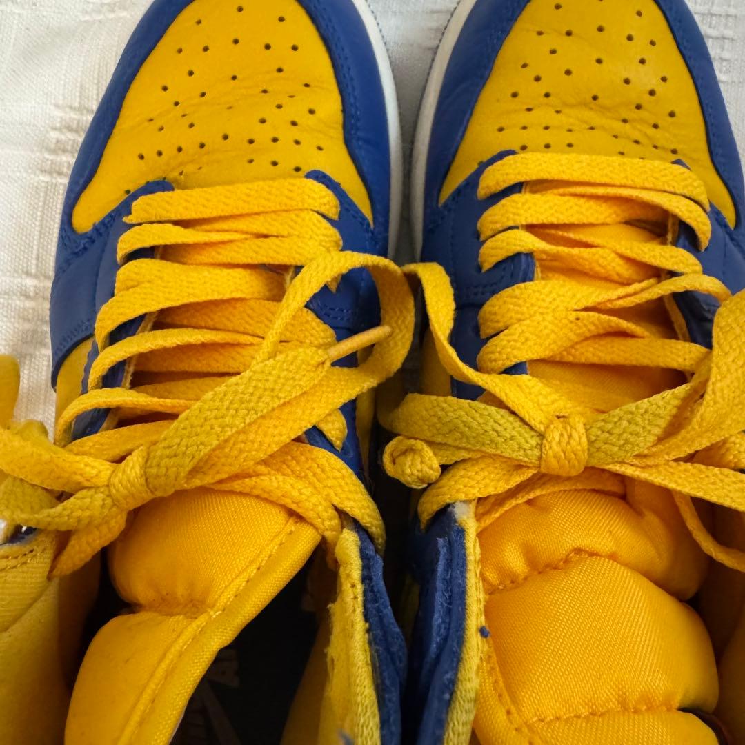 ジョーダンAIR JORDAN 1 RETRO HIGH OG 青黄　23.5