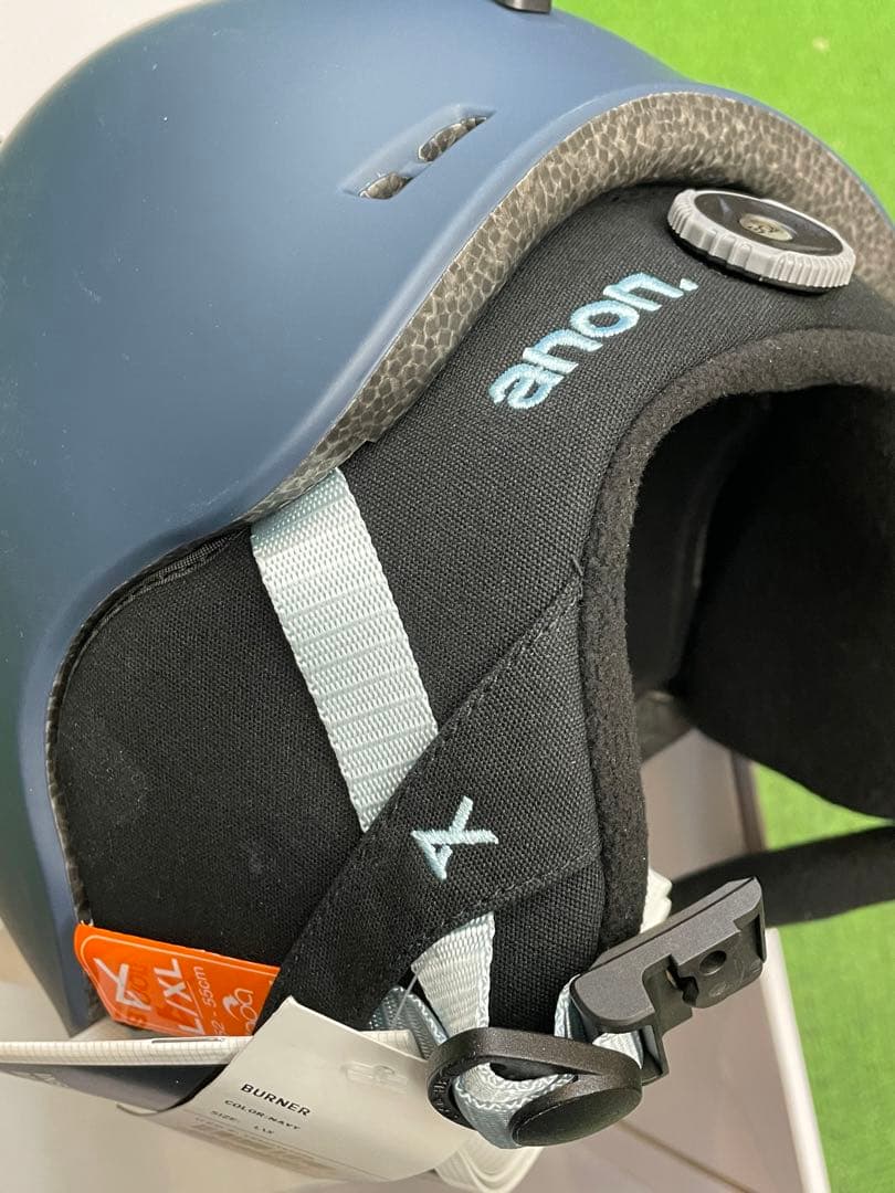 anon ヘルメットキッズ2023新品未使用52〜55cm
