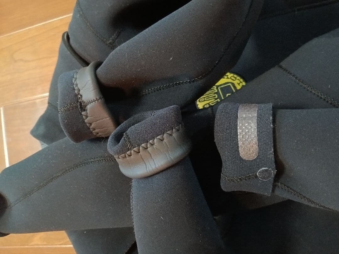 レディス ジャージ　サーフィン　BODYGLOVE ブラック