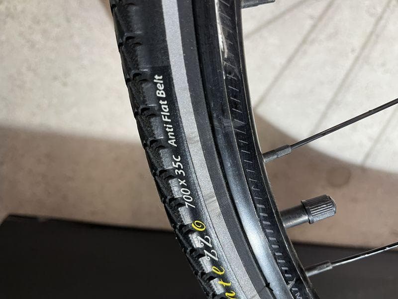 Cannondale　QUICK FIVE disc キャノンデール S