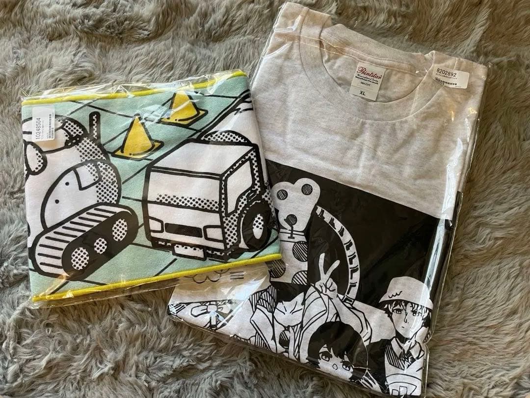 成人男性三人組　グッズ　Tシャツ　タオル　その他