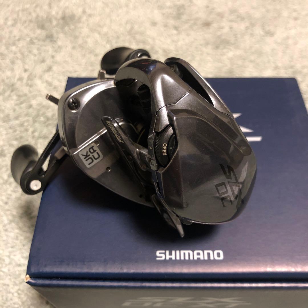 SHIMANO ベイトリール SLX DC XT 70