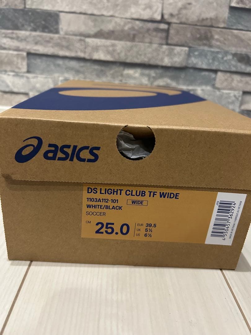 【新品】asics 25㎝ DSライトクラブTF白黒フットサルトレシューWIDE