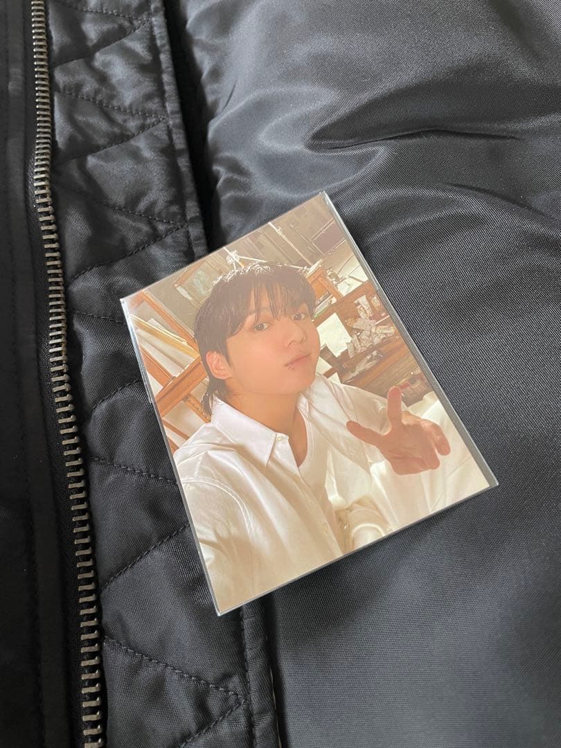 トレカ付きGOLDEN BTSジョングクBOMBER JACKET