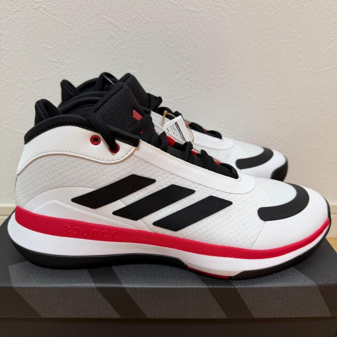 adidas バッシュ　バウンス レジェンズ　バスケ　白　黒赤　26.5cm新品