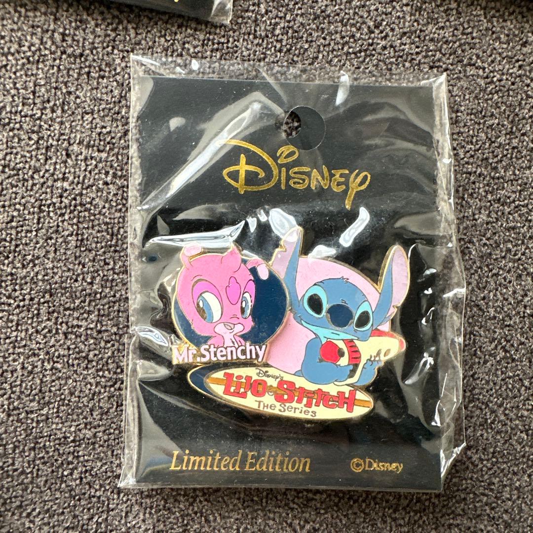リロ・スティッチ 限定品ピンバッジセット Disney