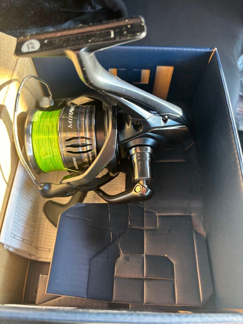 SHIMANO MIRAVEL 4000XG スピニングリール