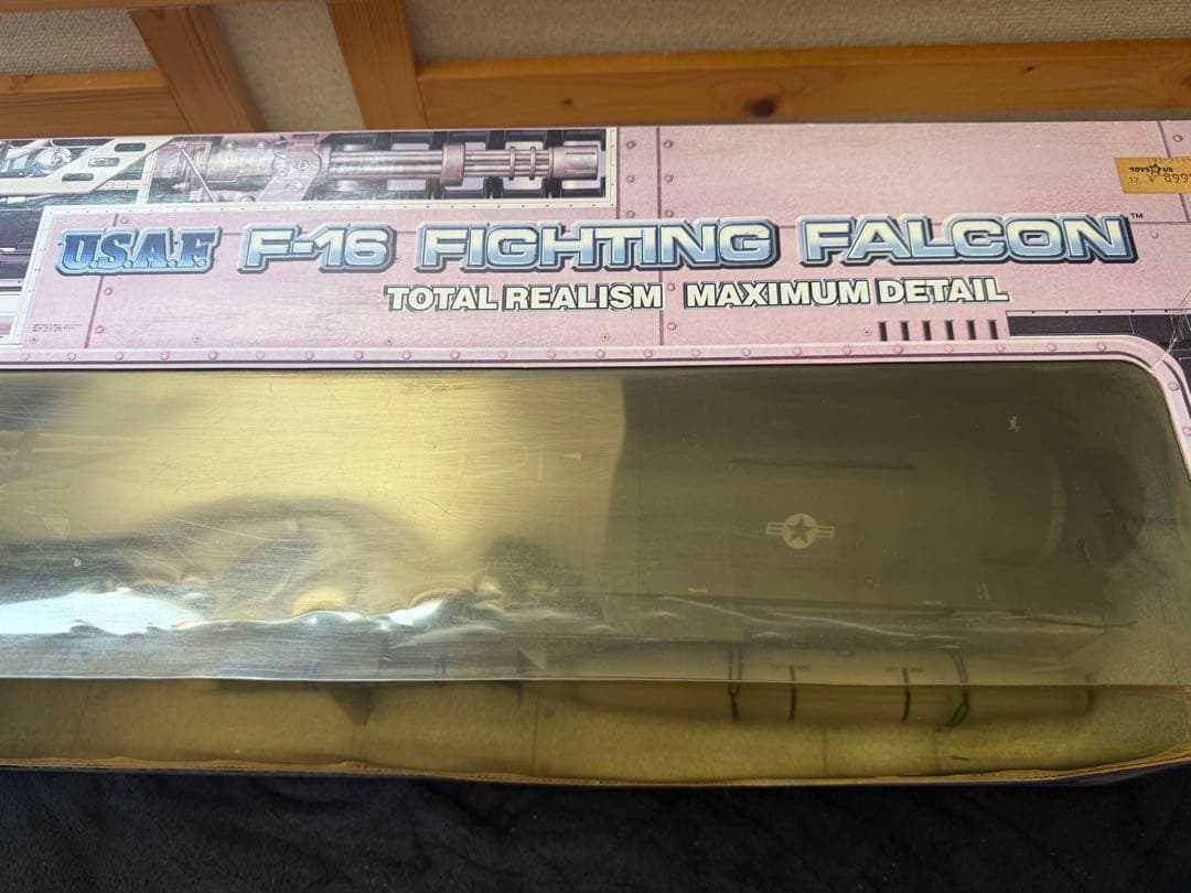 bbi エリートフォースF-16 Fighting Falcon 1/18
