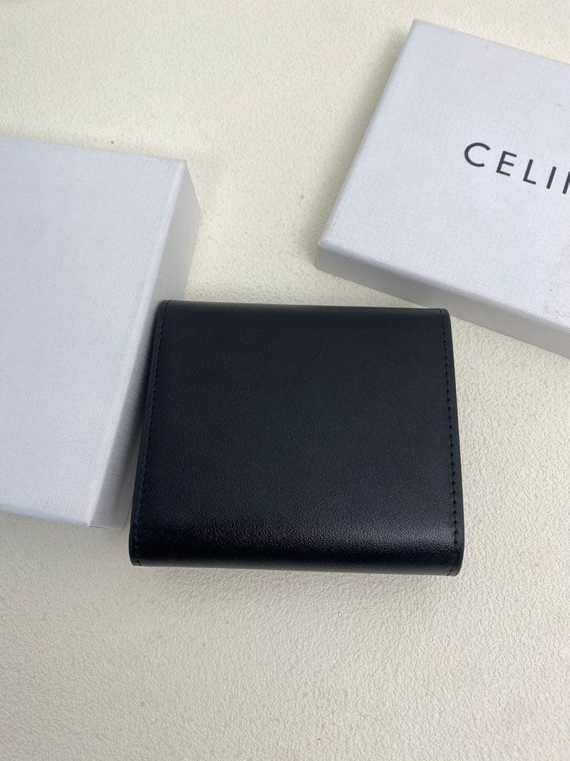 CELINE 黒 レザー三つ折り財布
