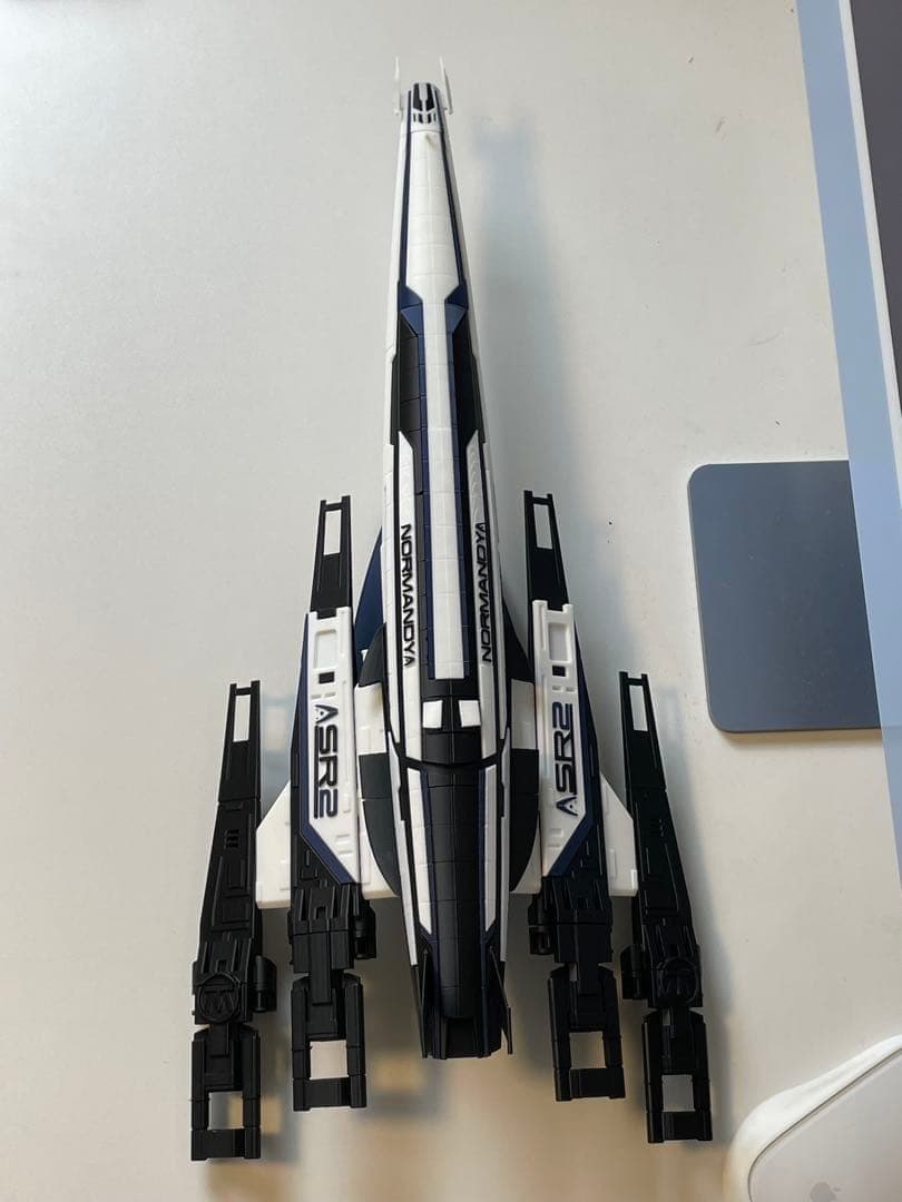 【大型モデル】マスエフェクト Normandy SR2 組立キット