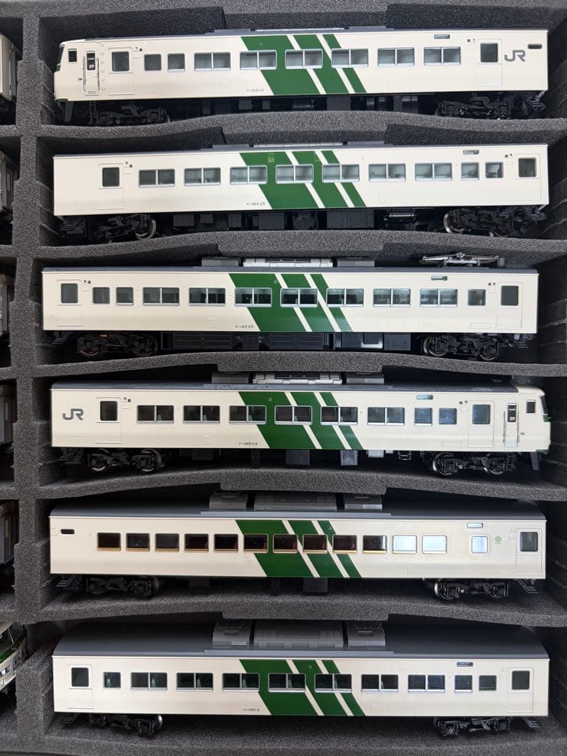 TOMIX 98566 / 98569 / 98567 185系200番台